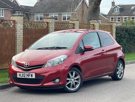 TOYOTA YARIS 1.33 Dual VVT-i SR Euro 5 3dr