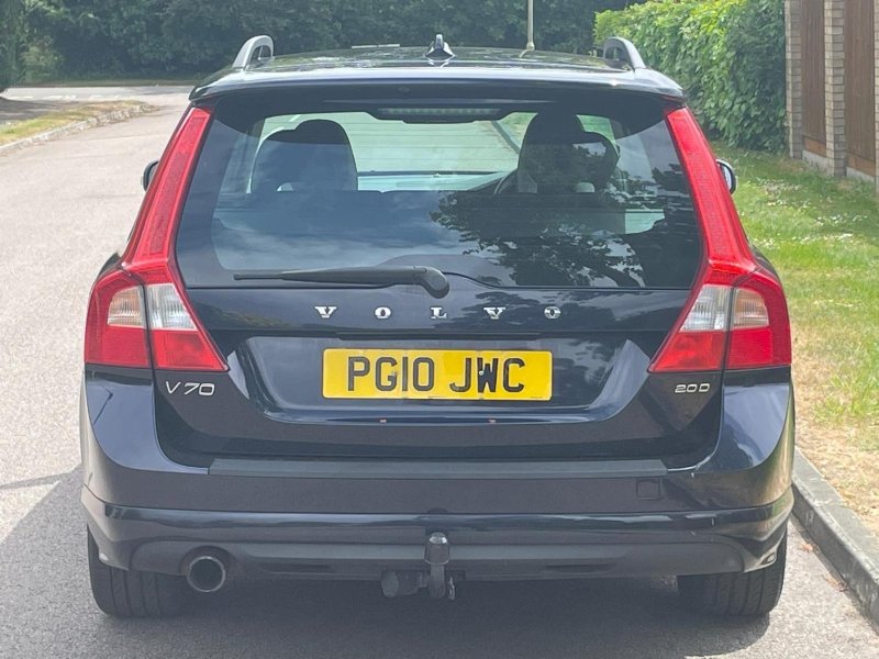 VOLVO V70