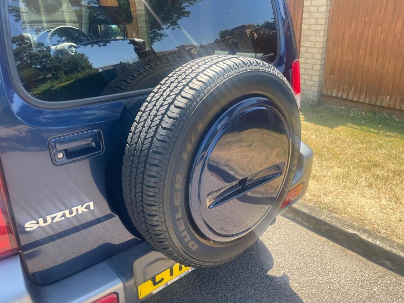 SUZUKI JIMNY