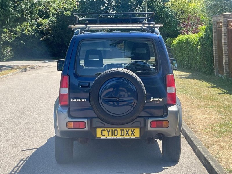SUZUKI JIMNY