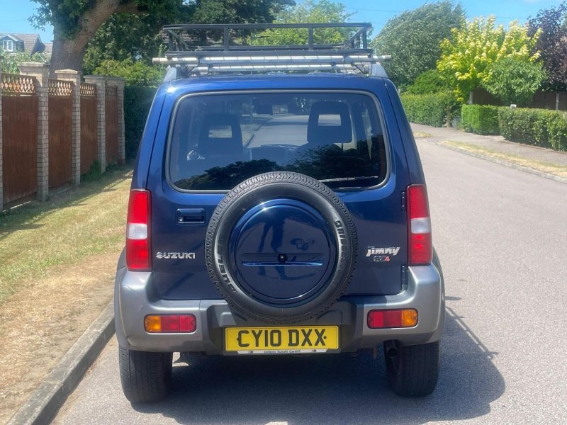 SUZUKI JIMNY